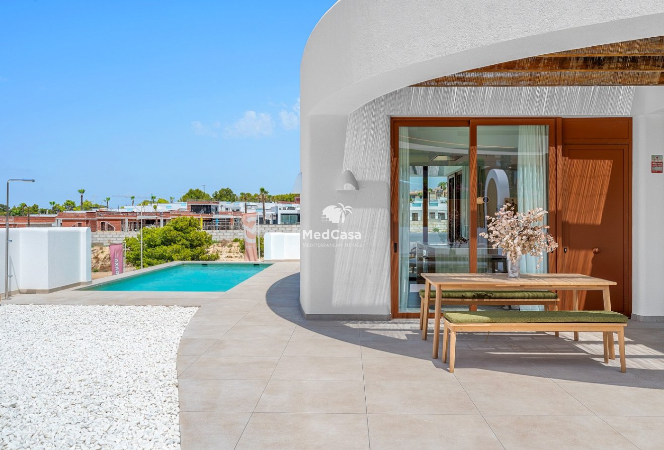 Neubau - Villa -
Golf La Finca