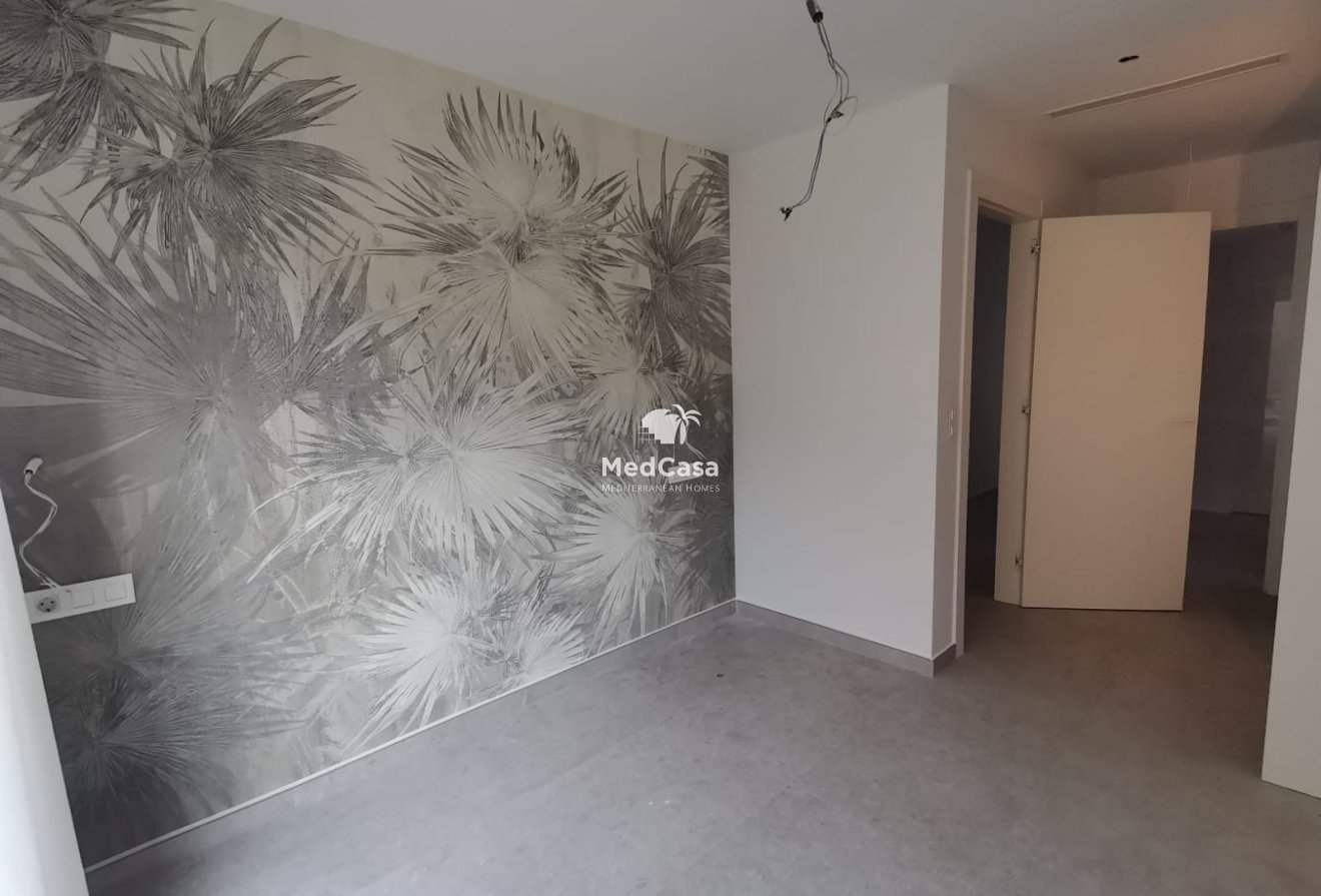 Wiederverkauf - Erdgeschosswohnung -
Torrevieja