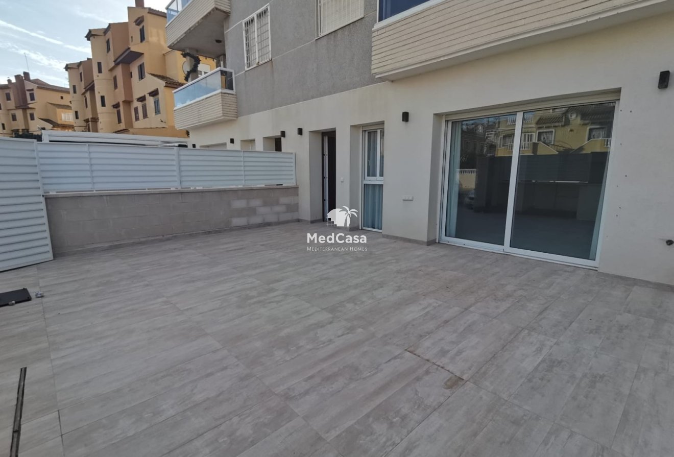 Wiederverkauf - Erdgeschosswohnung -
Torrevieja