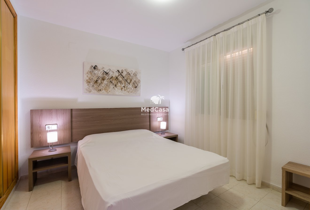 Obra nueva - Apartamento planta baja -
Calpe