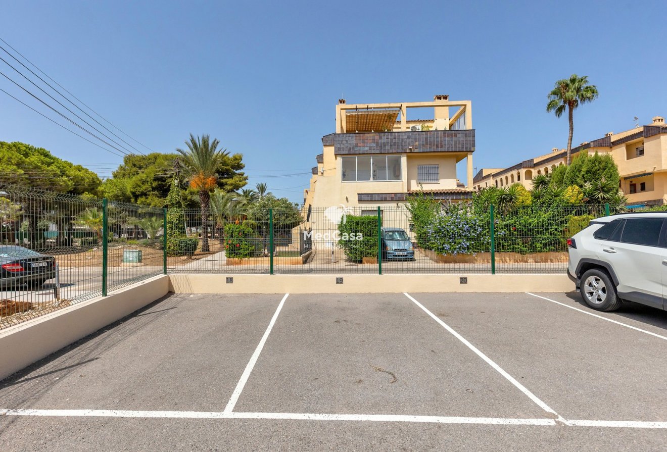 Wiederverkauf - Apartment -
Orihuela Costa