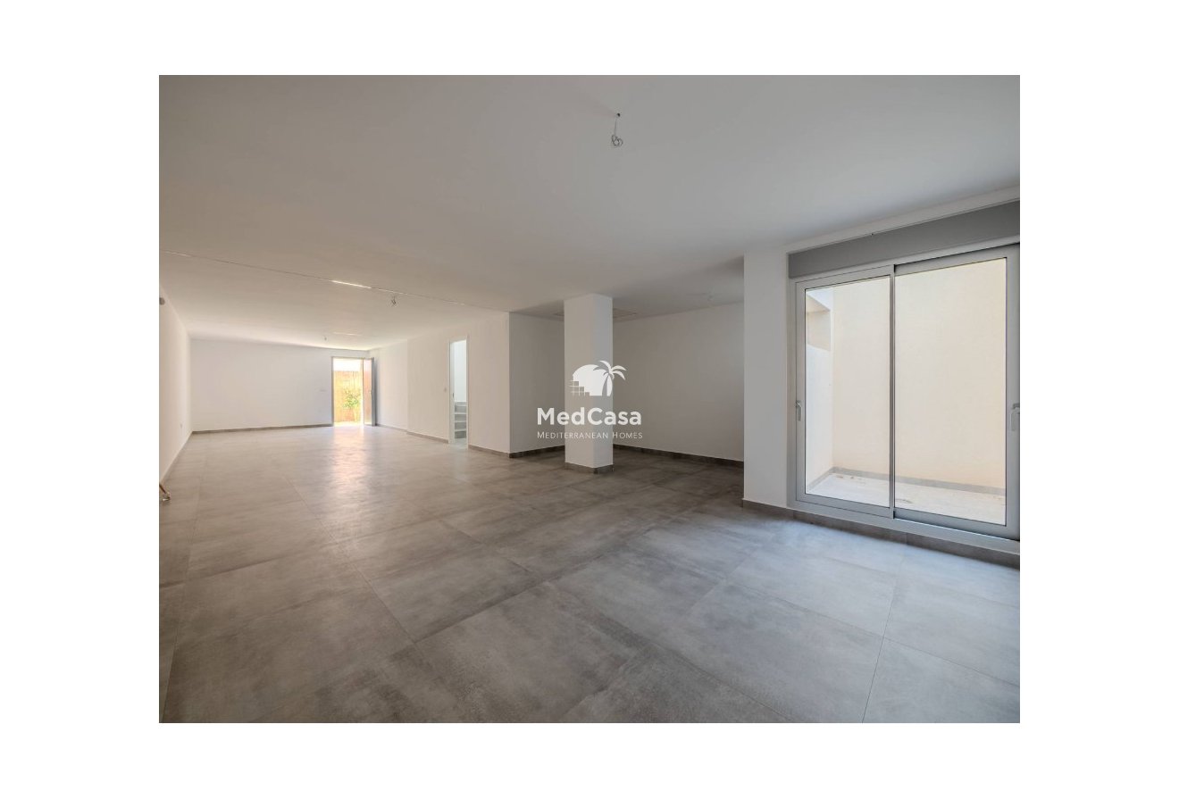Neubau - Villa -
Golf La Finca