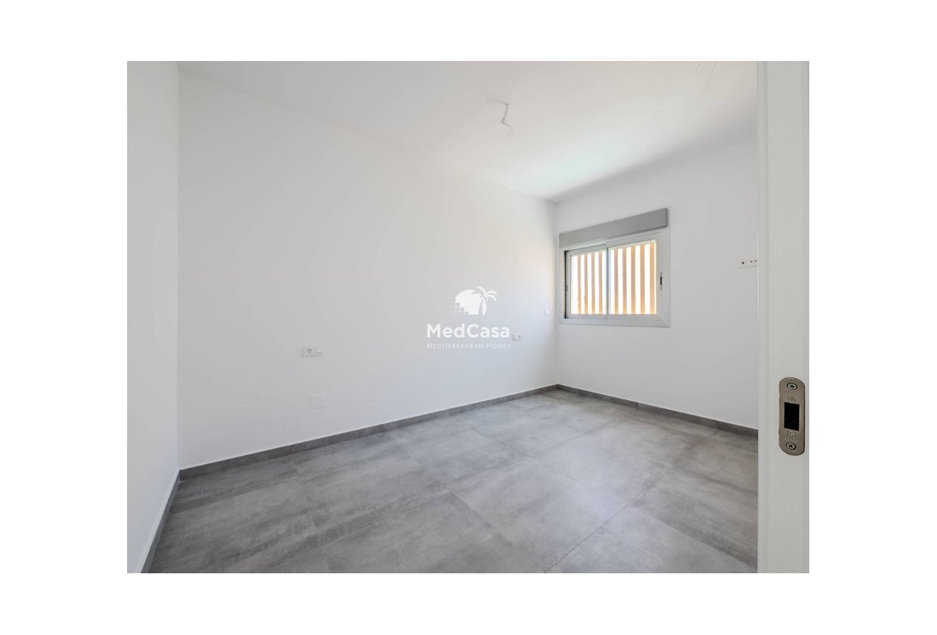 Neubau - Villa -
Golf La Finca