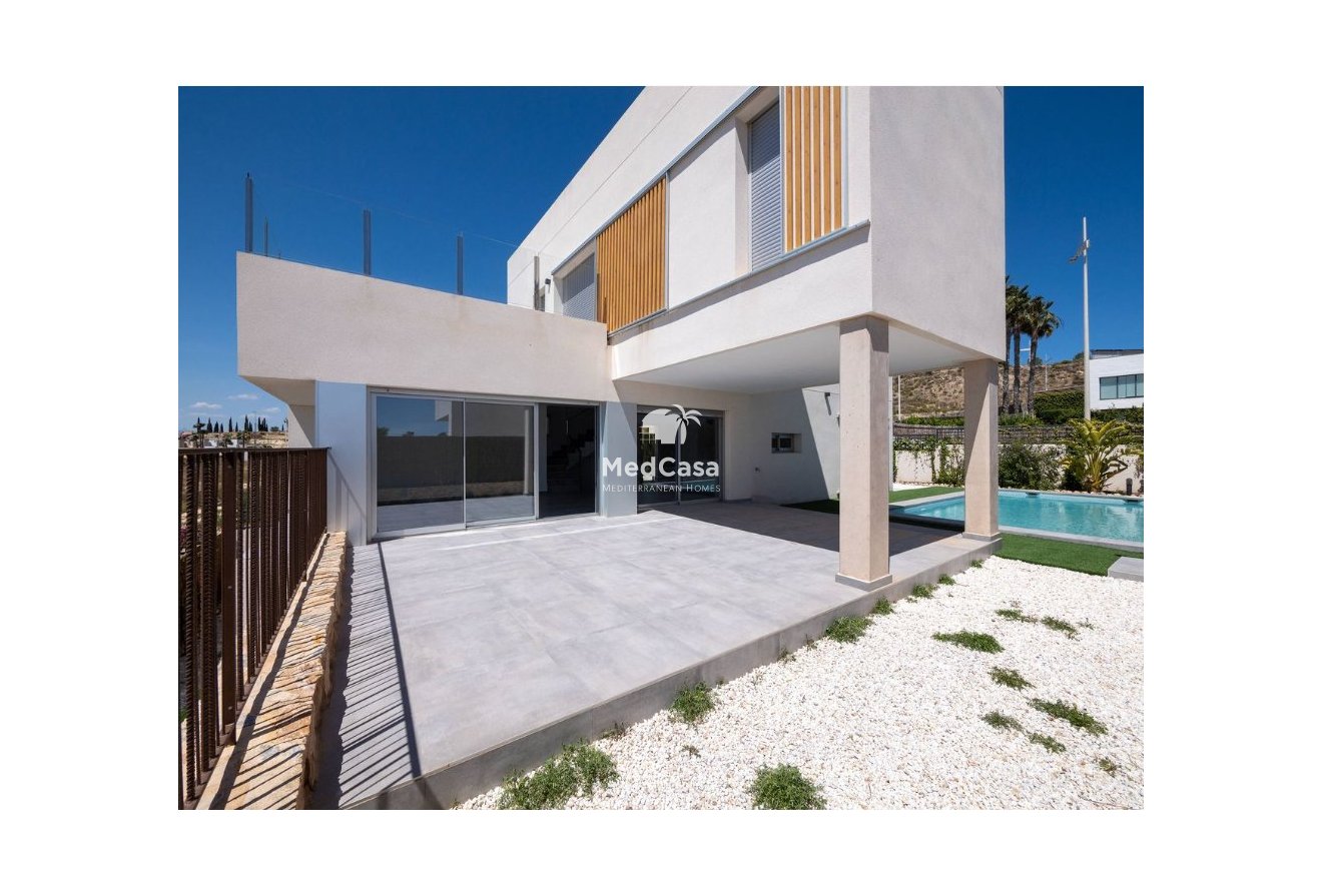 Neubau - Villa -
Golf La Finca