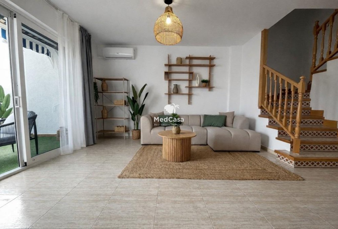 Wiederverkauf - Reihenhaus -
Dehesa de campoamor - Campoamor