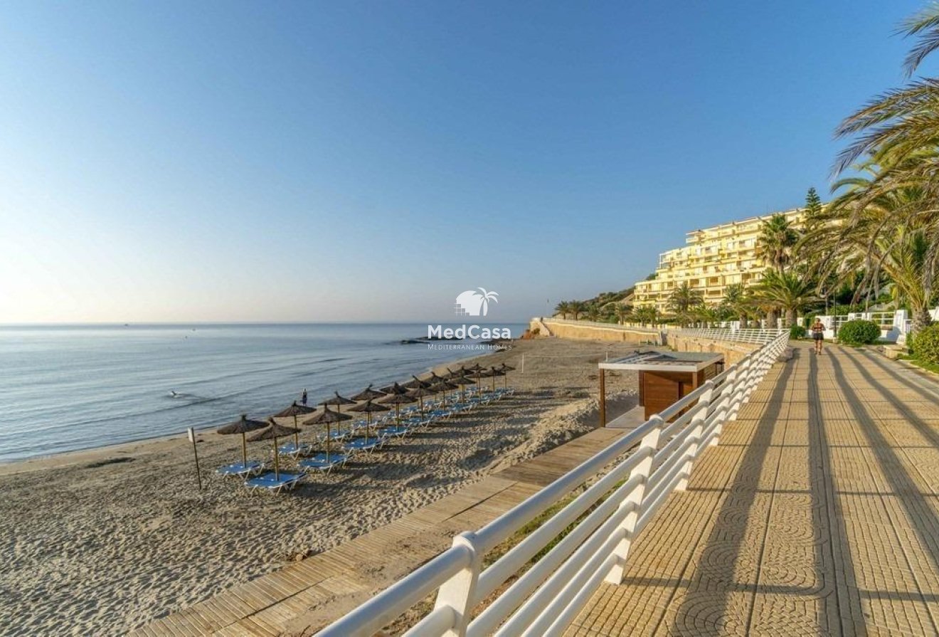Wiederverkauf - Reihenhaus -
Dehesa de campoamor - Campoamor