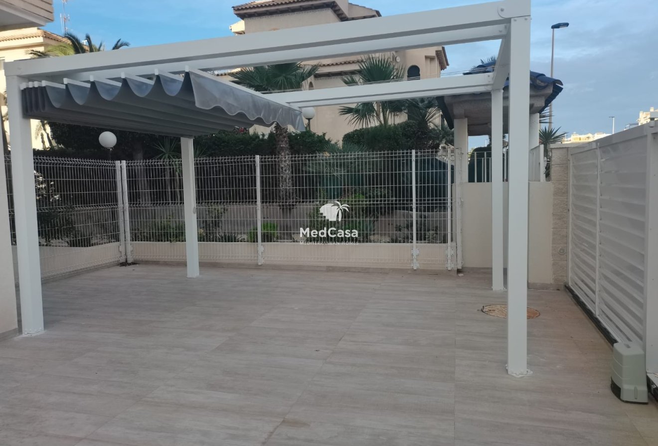 Wiederverkauf - Erdgeschosswohnung -
Torrevieja