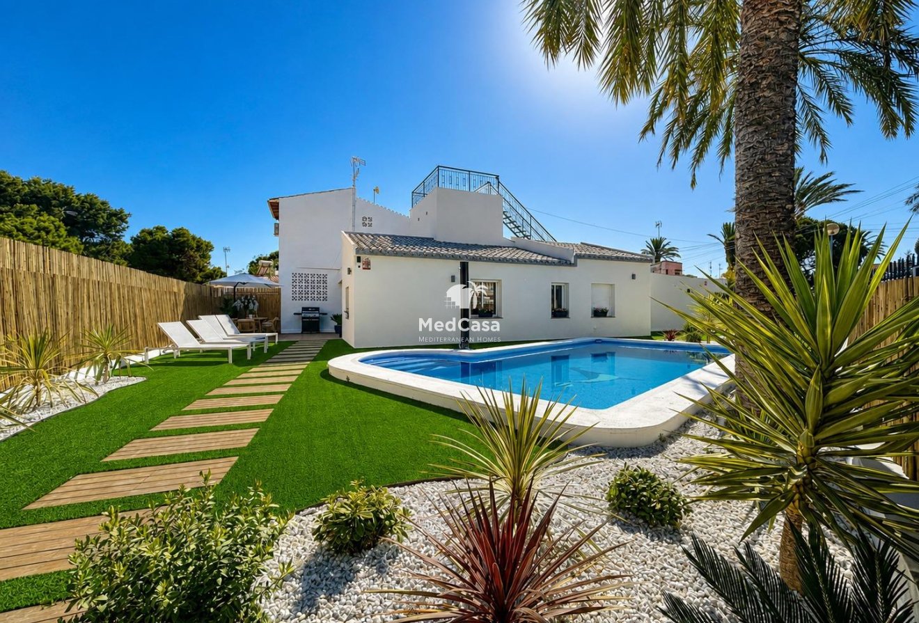 Wiederverkauf - Semi -
Orihuela Costa - Punta Prima
