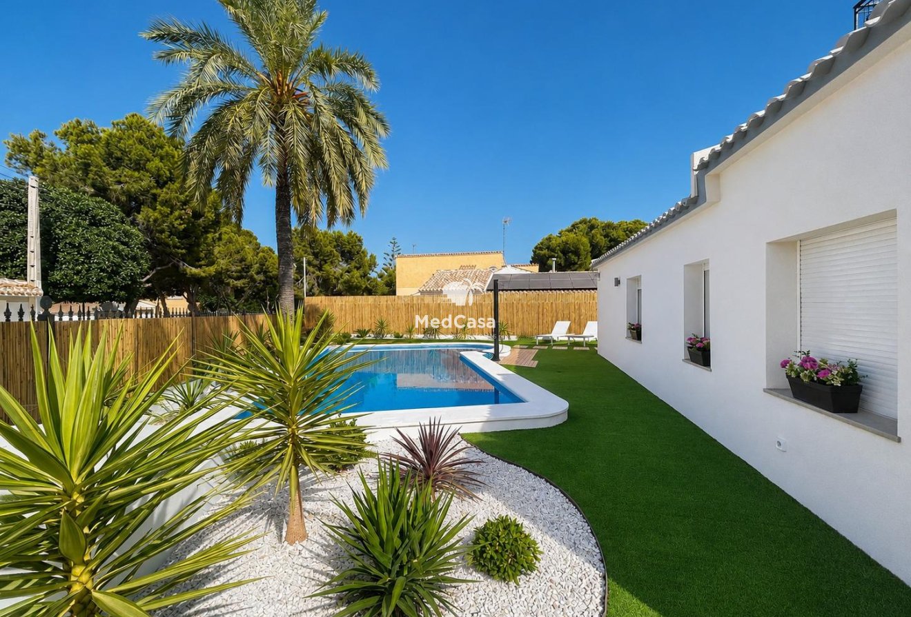 Wiederverkauf - Semi -
Orihuela Costa - Punta Prima