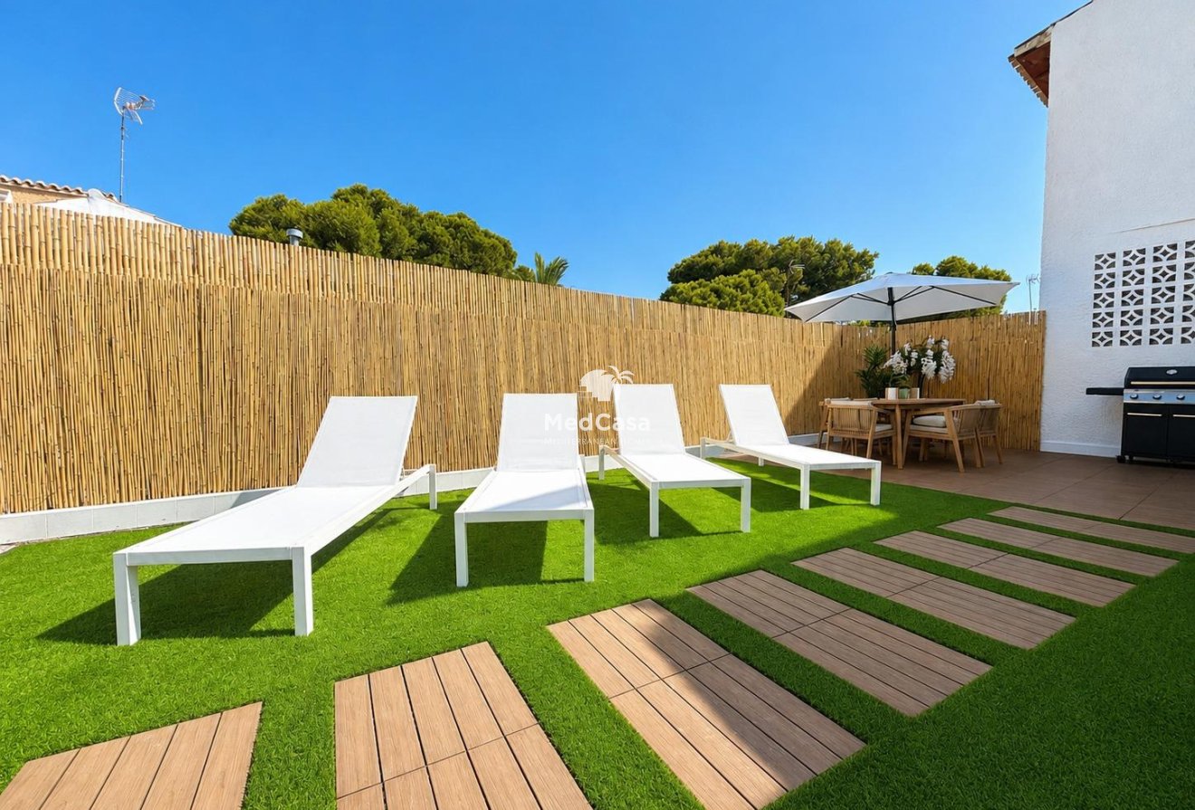 Wiederverkauf - Semi -
Orihuela Costa - Punta Prima
