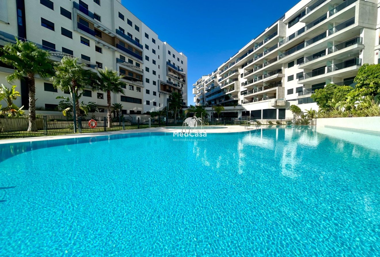Wiederverkauf - Apartment -
Dehesa de campoamor - Campoamor