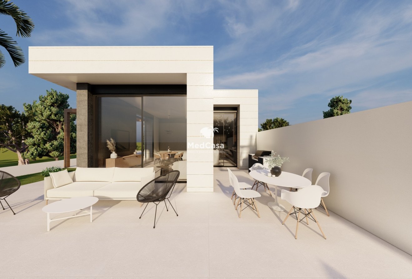 Obra nueva - Villa -
Pilar de la Horadada