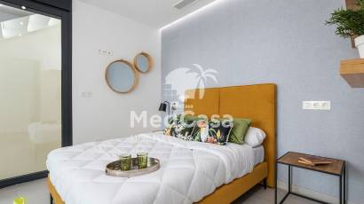 Obra nueva - Villa -
Benijofar
