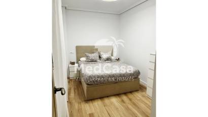 Resale - Apartment -
Torrevieja