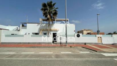 Segunda mano - Villa -
Balsicas