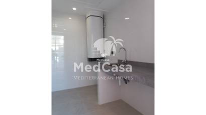 Obra nueva - Villa -
Benijofar