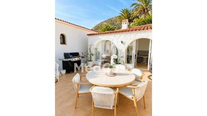 Segunda mano - Villa -
Calpe - Maryvilla