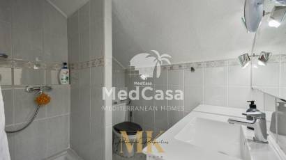 Wiederverkauf - Villa -
Denia - Montgó