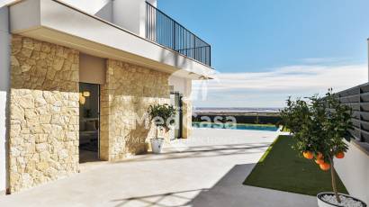 Obra nueva - Villa -
San Miguel de Salinas