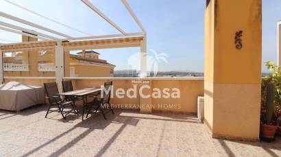 Resale - Townhouse -
Benijofar