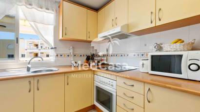 Resale - Apartment -
Orihuela Costa - Campoamor