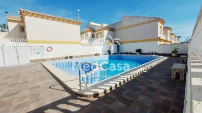 Resale - Townhouse -
Pilar de la Horadada