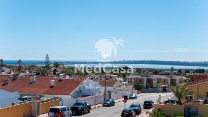 Resale - Townhouse -
Ciudad Quesada - town