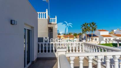 Wiederverkauf - Villa -
Torrevieja - El chaparral