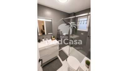 Wiederverkauf - Apartment -
Torrevieja - Playa Los Naufragos