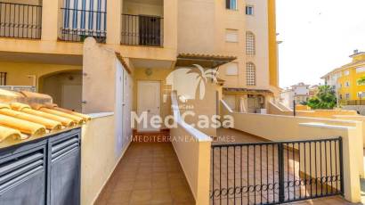 Resale - Apartment -
Orihuela Costa - Campoamor