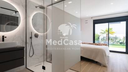 Obra nueva - Apartamento -
Benitachell