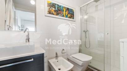 Resale - Apartment -
Orihuela Costa - Campoamor