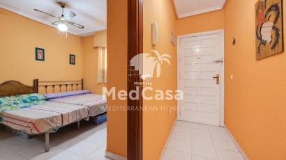 Segunda mano - Apartamento -
Torrevieja - El Molino