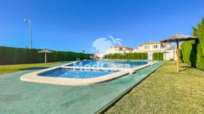 Resale - Townhouse -
Orihuela Costa - Playa Flamenca