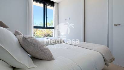 Obra nueva - Villa -
Polop de La Marina