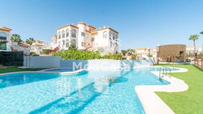 Obra nueva - Apartamento -
Orihuela Costa