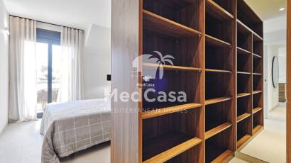 Obra nueva - Ático -
Torrevieja