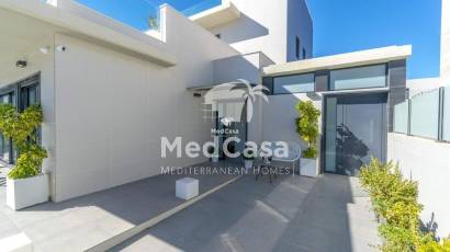 Segunda mano - Villa -
Orihuela Costa - Campoamor
