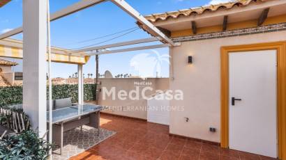 Resale - Townhouse -
Orihuela Costa - La Regia