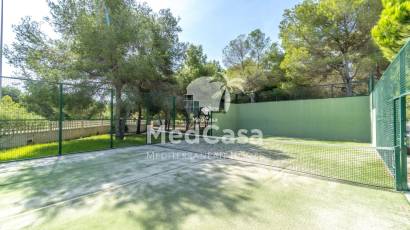 Resale - Apartment -
Orihuela Costa - Campoamor