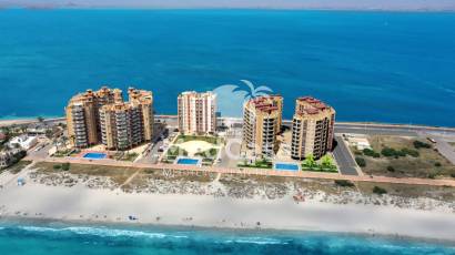 Obra nueva - Ático -
La Manga