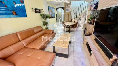 Resale - Apartment -
Catral