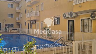 Wiederverkauf - Erdgeschosswohnung -
Formentera del Segura