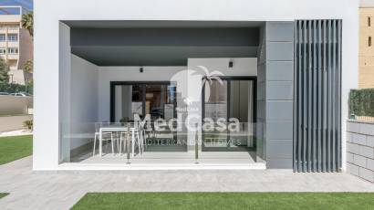 Obra nueva - Apartamento planta baja -
Torrevieja