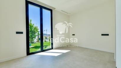 Obra nueva - Villa -
Finestrat