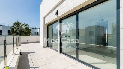 Obra nueva - Villa -
Orihuela Costa