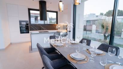 Neubau - Villa -
Golf Las Colinas
