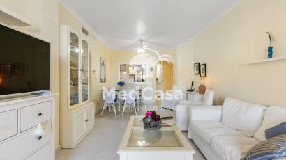 Wiederverkauf - Apartment -
Orihuela Costa - Campoamor