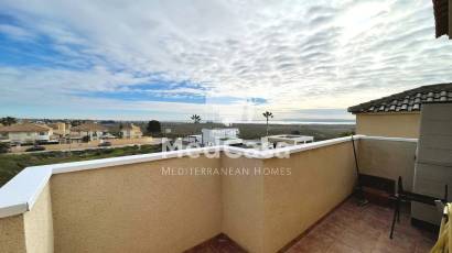 Resale - Townhouse -
Ciudad Quesada - Lo Marabú
