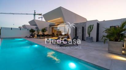 Obra nueva - Villa -
Rojales